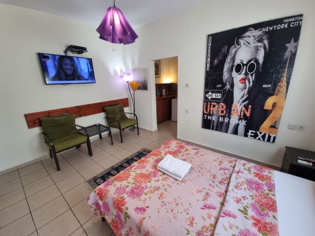 רום סטאר room star 13