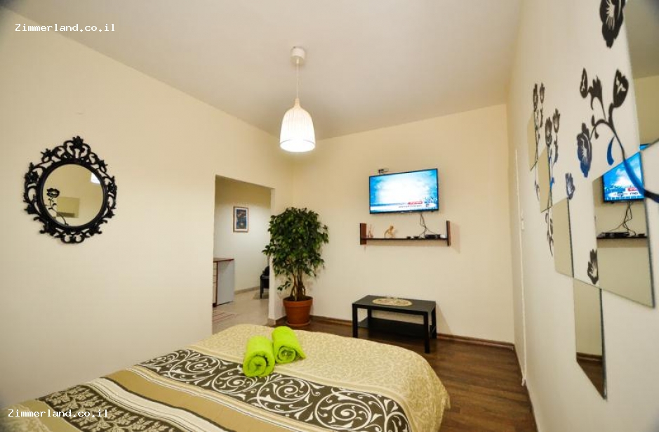 רום סטאר room star